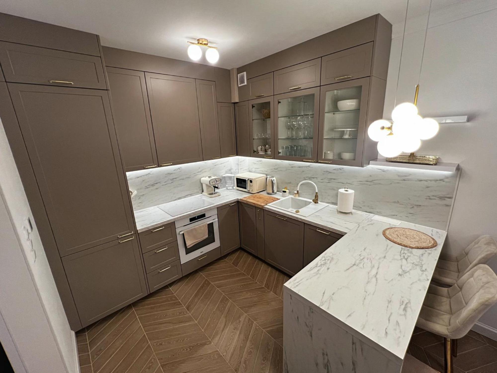Apartament Paryska Jelenia Góra Buitenkant foto